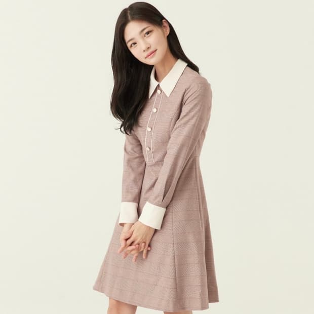 로엠 단정 체크 원피스