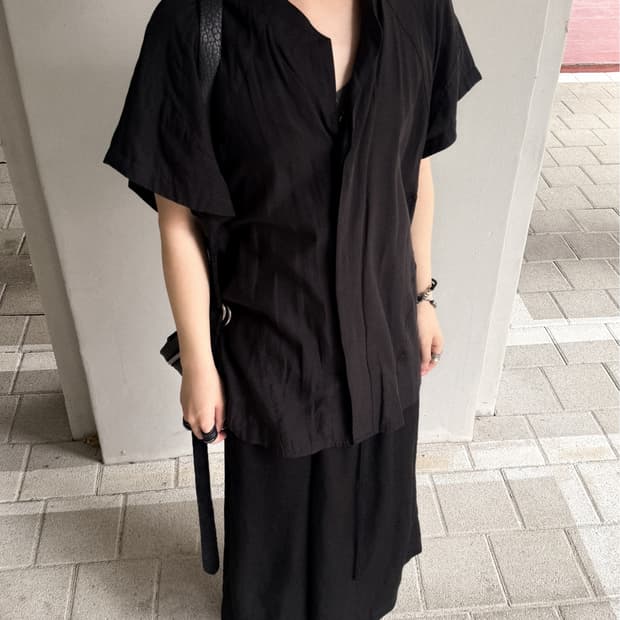 Julius 23SS Cupro 반팔 셔츠
