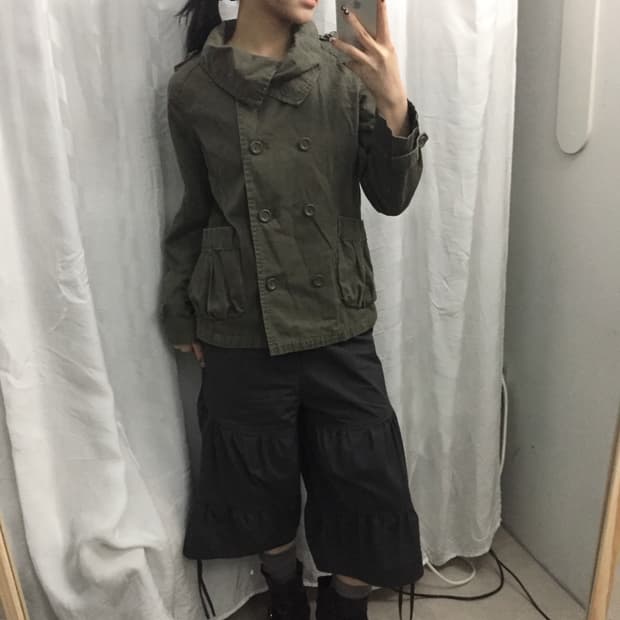 Estacot 하구미 모리걸 하이넥 카키 야상 숏자켓