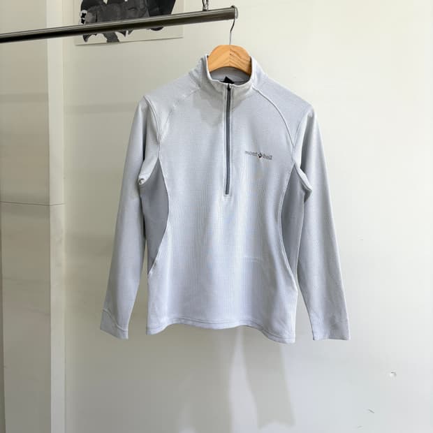 MONTBELL 하프집업 티셔츠