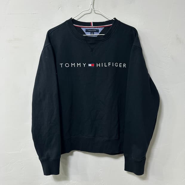 (105) 타미힐피거 블랙 기모 맨투맨