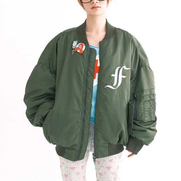 샵페어리 봄버 자켓 카키
