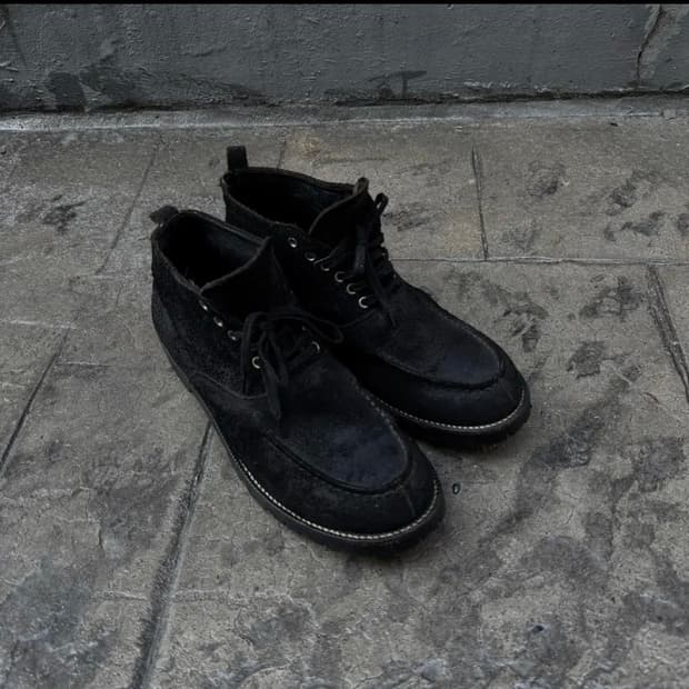 꼼데가르송 옴므 번아웃 스웨이드 6홀 부츠