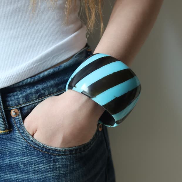blue black stripe bangle