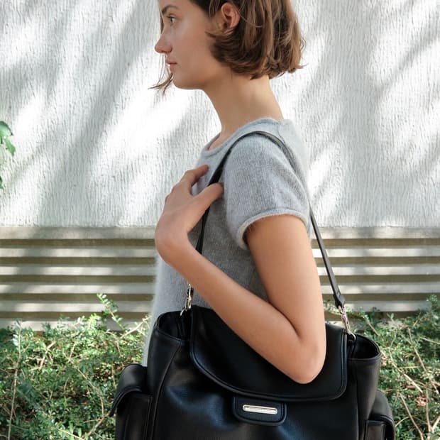 썸웨어버터 포스트백 블랙 / post bag black