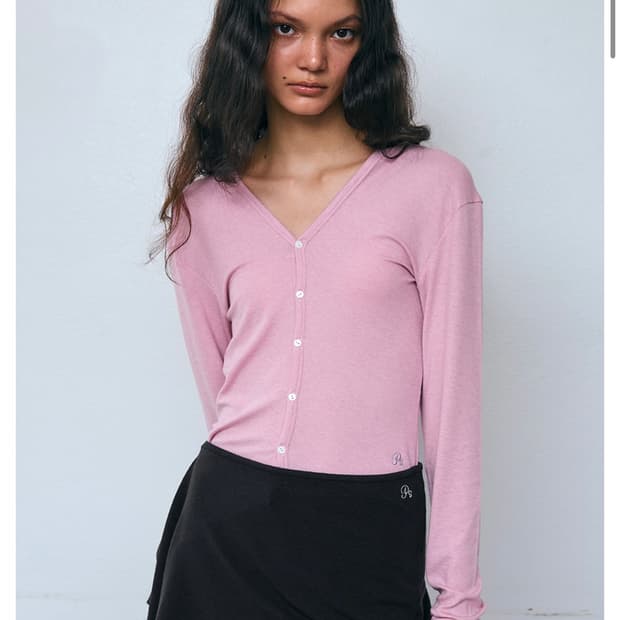  Ribbed Button Cardigan