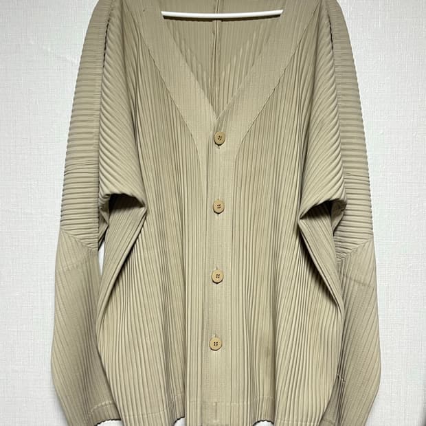 이세이미야케 멘 플리츠 가디건