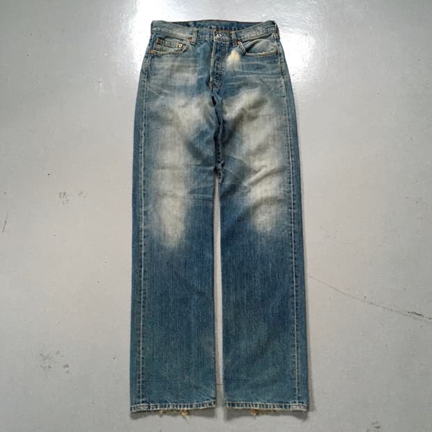 2000‘s Levi’s 501 Denim