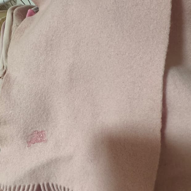 핀터레스트 버버리 핑크 머플러 목도리 딸기우유