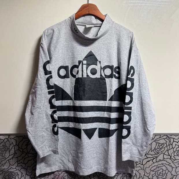 빈티지 90's 아디다스 데쌍트 긴팔티셔츠