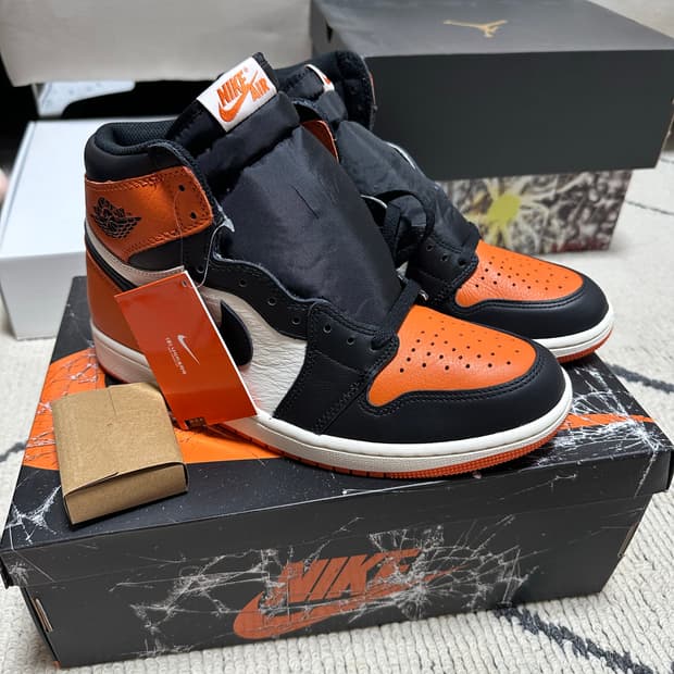 [275] 나이키 조던1 하이 백보드