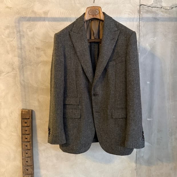 유니버셜 랭귀지 테일러드 자켓 100