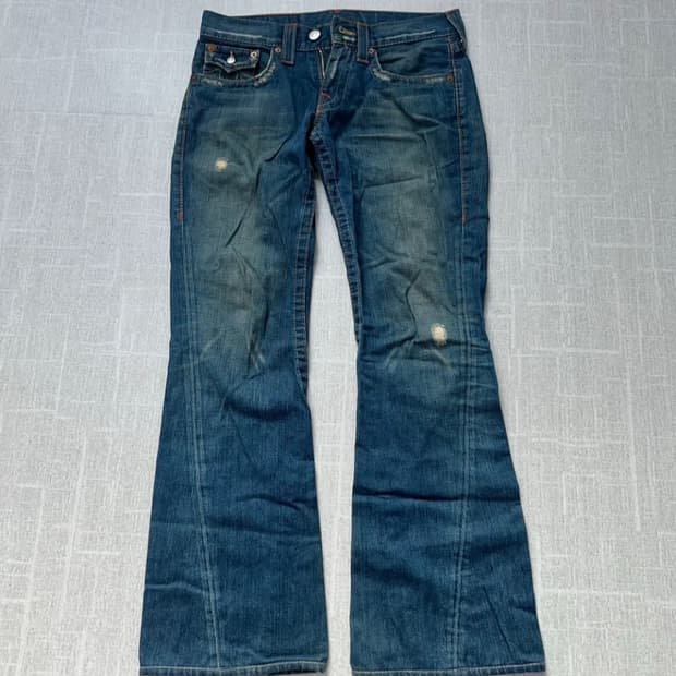 트루릴리젼 부츠컷 33 