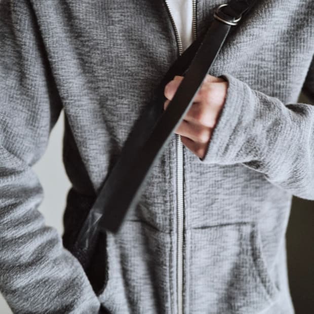 모노프리베 텍스처 후디 집 그레이