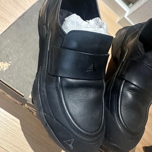 로아하이킹 로퍼 43사이즈