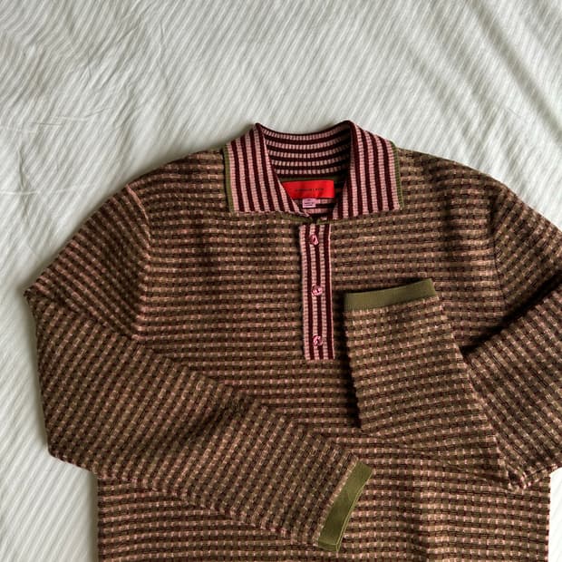 Eckhaus Latta 스워틀니트