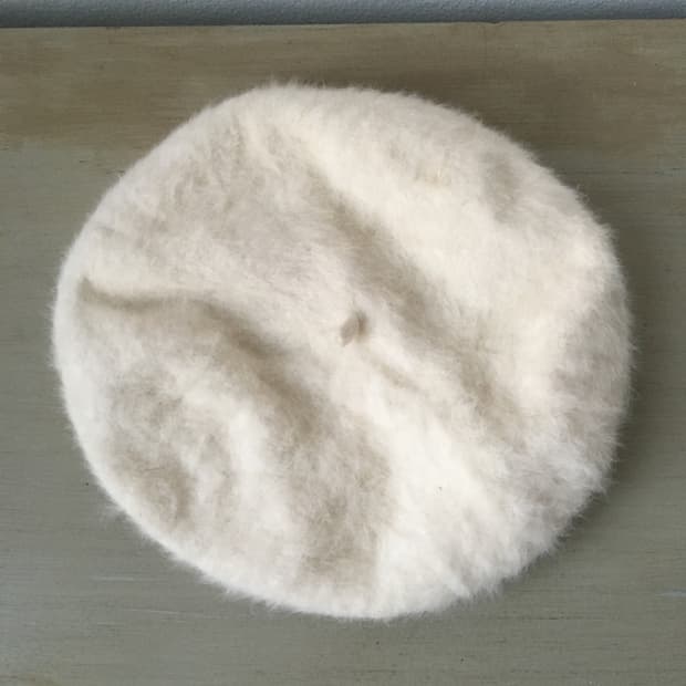  fluffy beret