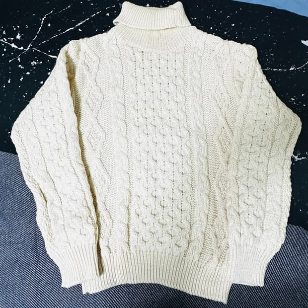 케리울른밀즈 아란 터틀넥(36, S사이즈)