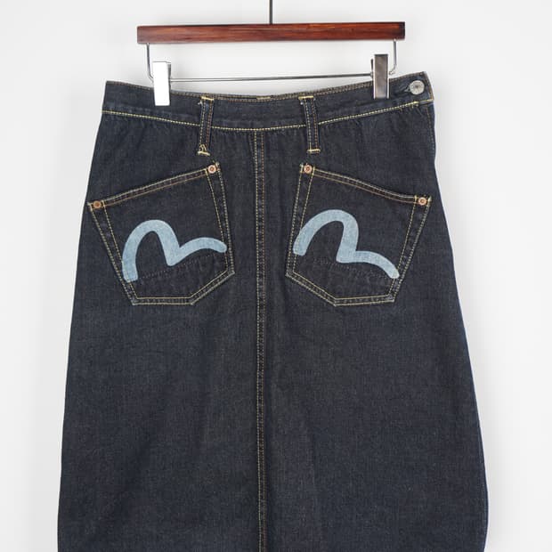 EVISU seagull denim skirt (28.3 inch)