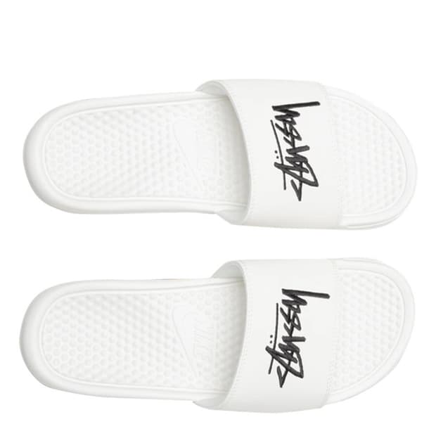 나이키 x 스투시 베나시 슬라이드 세일 슬리퍼