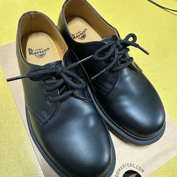 닥터마틴 1461 스무스 블랙 230