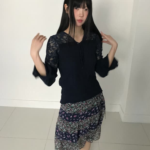 Lace ribbon blouse t