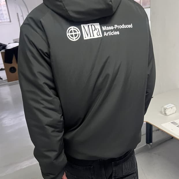 플라스틱 프로덕트 Mpa 패디드 라이너 자켓 L