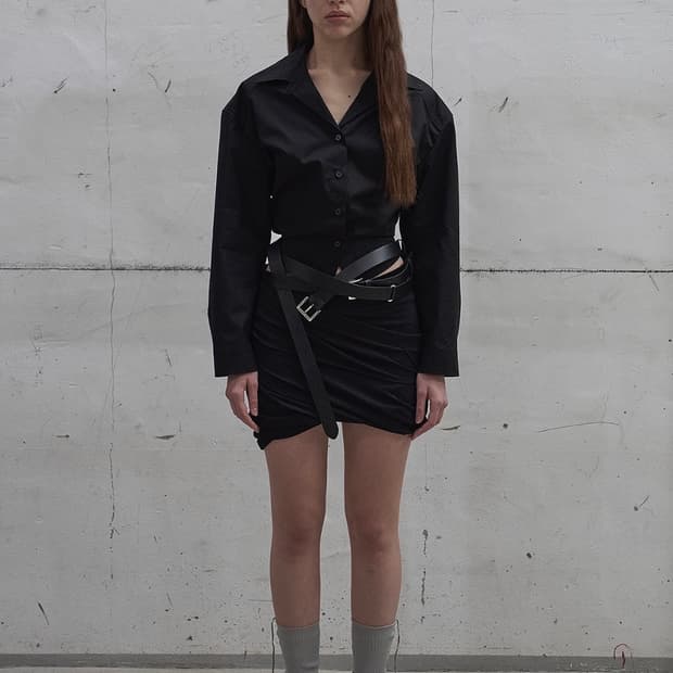 LCDC TWISTED MINI VOLUME SKIRT(블랙)