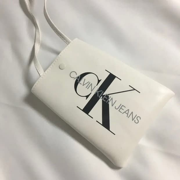 CK 로고 미니백