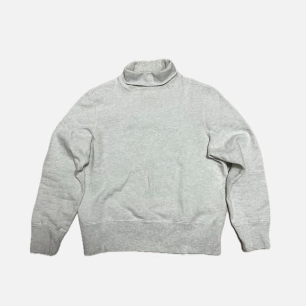 아워레가시 터틀넥