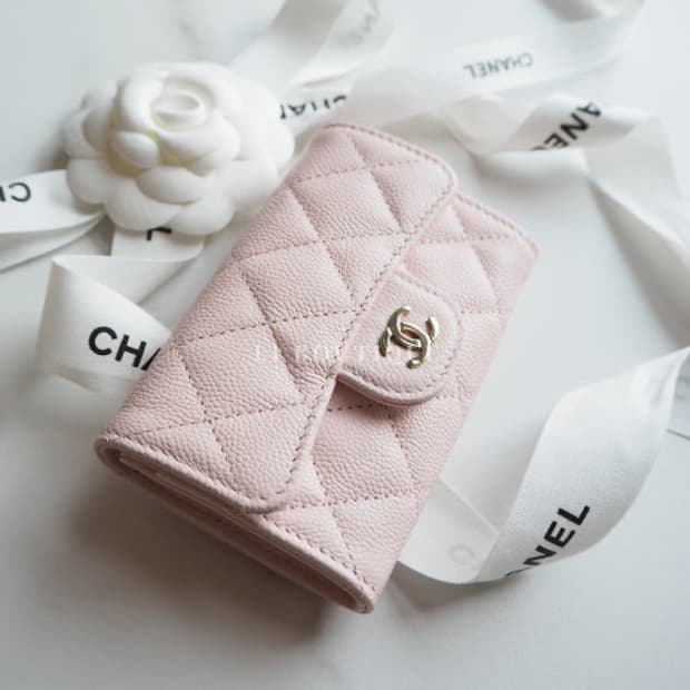 샤넬 클똑 베이비핑크 새상품 한정판 급처 최저가