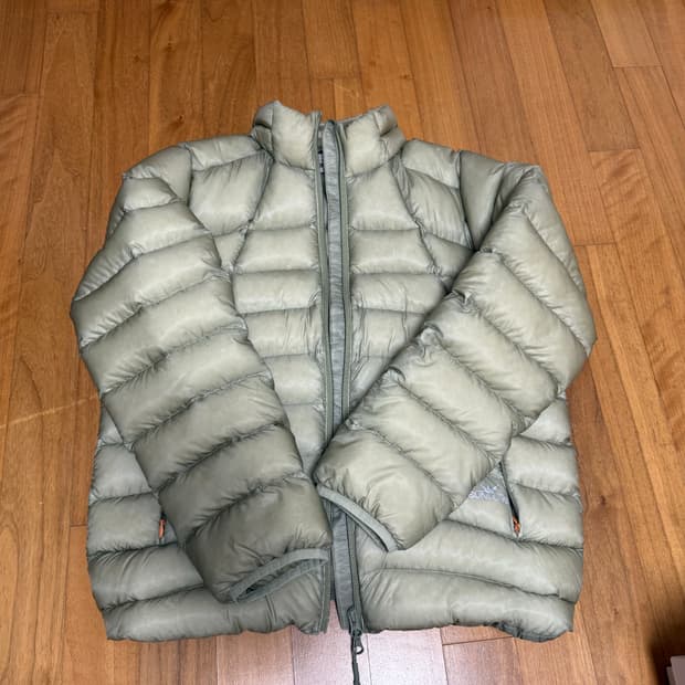 썬러브 fly down light 자켓 카키 경량패딩