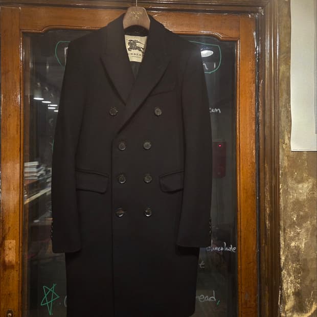 버버리 더블브레스티드코트