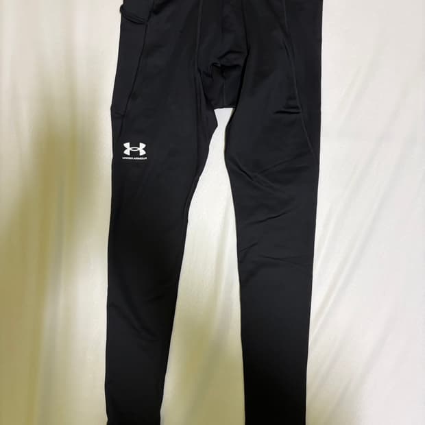 언더아머 콜드기어(겨울용) 남성용 레깅스 L사이즈