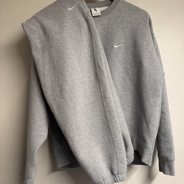 나이키NRG 솔로스우시 그레이 맨투맨/팬츠 셋업 XL+S