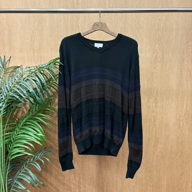 랑방 스포츠 브이넥 울 블렌드 긴팔 니트 스트라이프 패턴 디테일 네이비