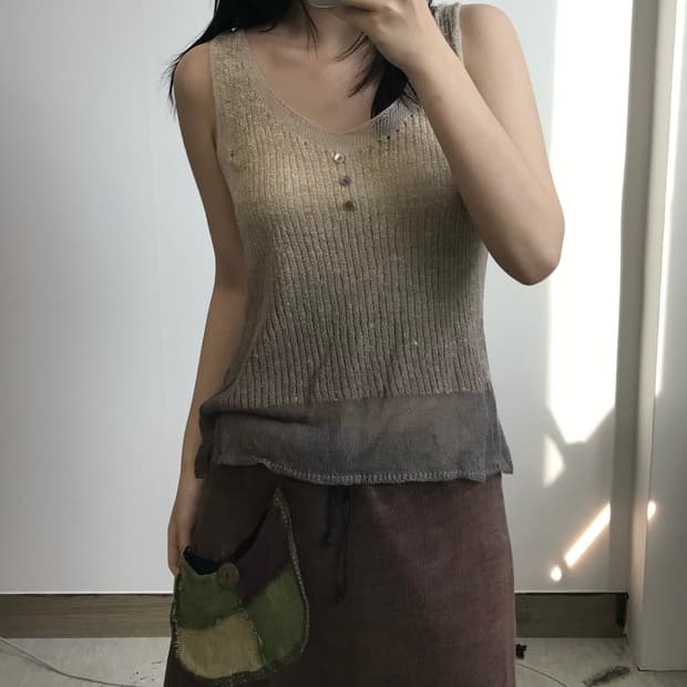 빈티지 그라데이션 슬리브리스 나시