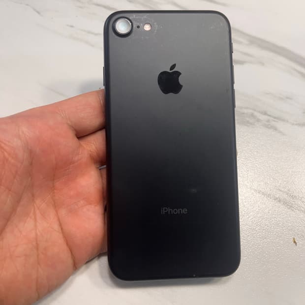 아이폰7 매트블랙 128기가