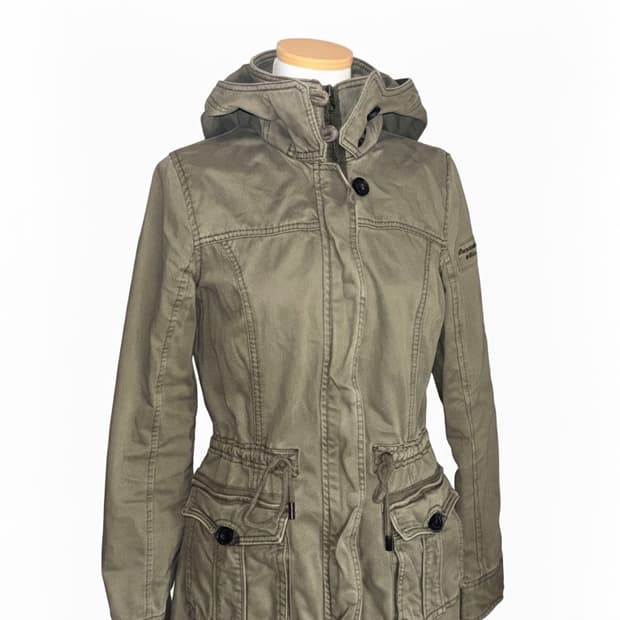 🚨연말세일🚨Abercrombie khaki jacket