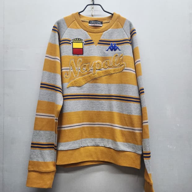 카파 스트라이프 로고 맨투맨 XL(XL)