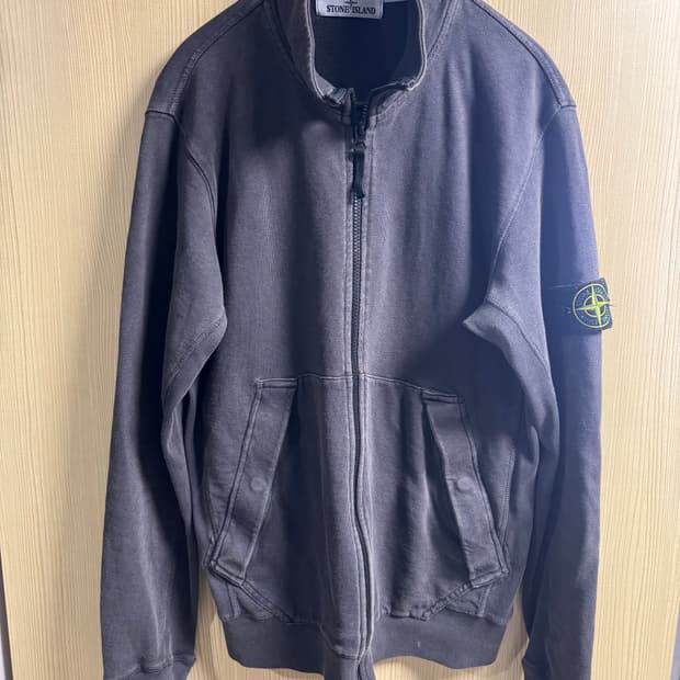 [L] 스톤아일랜드 레귤러 핏 워싱 집업 자켓 차콜