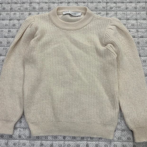 한섬 이로 IRO 아이보리 오버핏 퍼프 니트 ~55