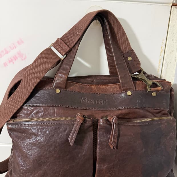 남자서류가방몽삭