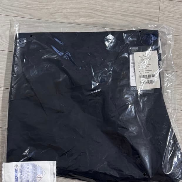 아크테릭스 26ss 람파트 팬츠 30,32 R