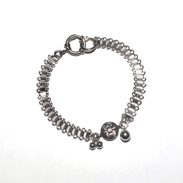 product 320