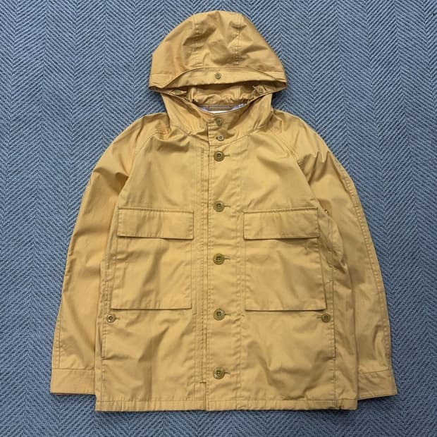 유니클로 르메르 레인 자켓 v2654