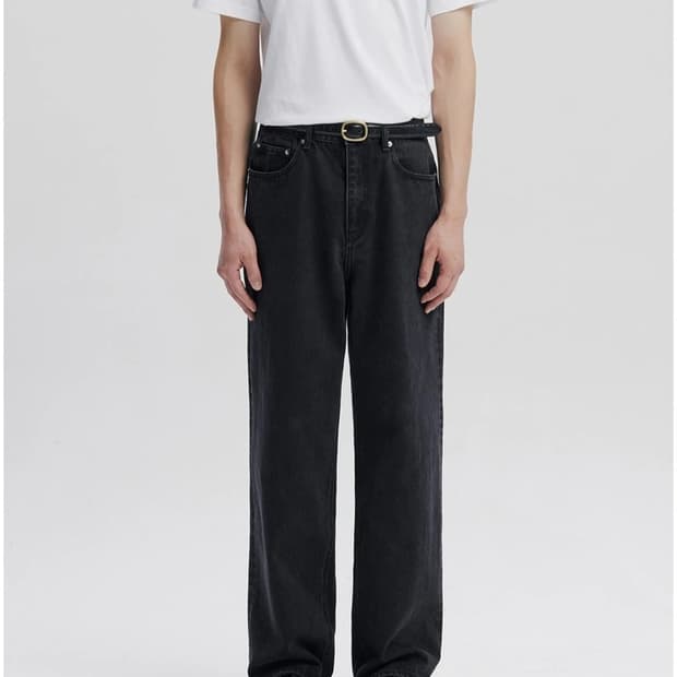 브랜디드x스토커즈 COMFY JEANS