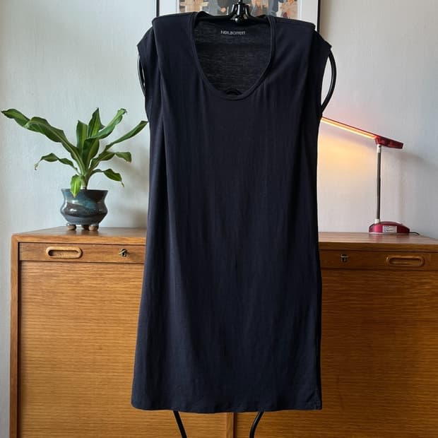 Neil Barrett Long Sleeveless opc ( ~66 )
