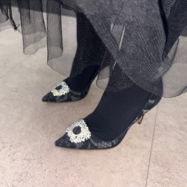 Manolo Blahnik black lace jewel pump