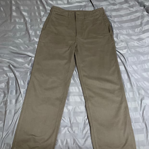 브라운야드 에센셜 치노팬츠